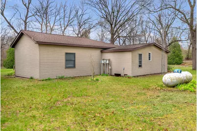 1250 E 900 N, Wheatfield, IN 46392 - Photo 32