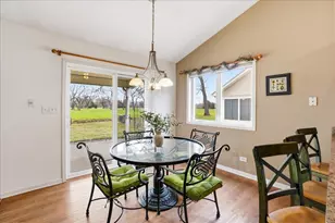 6991 Waxwing Cir, Hobart, IN 46342 - Photo 12