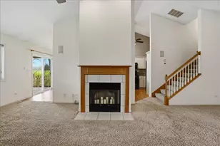 6991 Waxwing Cir, Hobart, IN 46342 - Photo 8