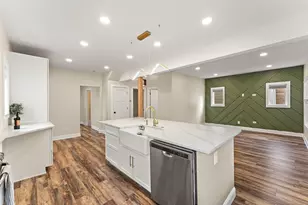 7208 Monroe Ave, Hammond, IN 46324 - Photo 6