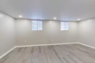 1033 E 51st Pl, Gary, IN 46409 - Photo 24