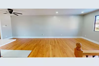 1033 E 51st Place, Gary, IN 46409 - Photo 2