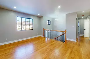 1033 E 51st Pl, Gary, IN 46409 - Photo 6