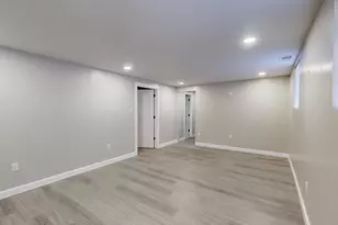 1033 E 51st Pl, Gary, IN 46409 - Photo 26