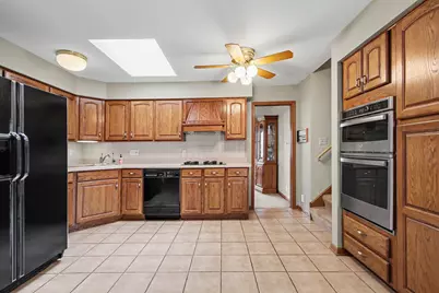 9241 Monix Drive, Saint John, IN 46373 - Photo 4