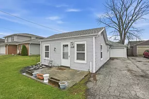 2623 Hart Rd, Highland, IN 46322 - Photo 2