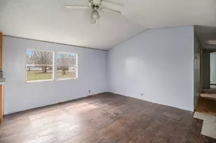 4290 E 100 N, Monticello, IN 47960 - Photo 36