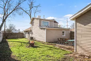 200 Harrington Ave, Crown Point, IN 46307 - Photo 2