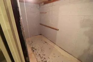 629 Superior St, Michigan City, IN 46360 - Photo 34