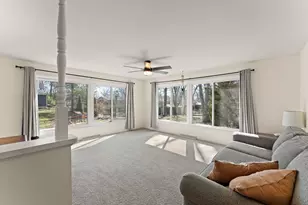 4002 Sleighbell Ln, Valparaiso, IN 46383 - Photo 10