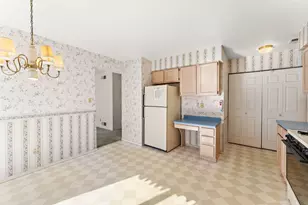 823 Spruce Ln, Schererville, IN 46375 - Photo 10