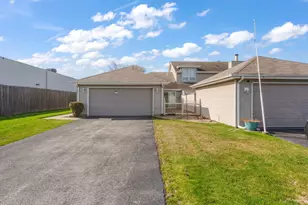 823 Spruce Ln, Schererville, IN 46375 - Photo 1