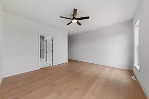 9523 Hook St, Highland, IN 46322 - Photo 16
