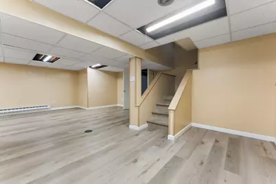 217 W 40th Place, Griffith, IN 46319 - Photo 16