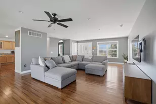 7800 W 91st Pl, Crown Point, IN 46307 - Photo 2