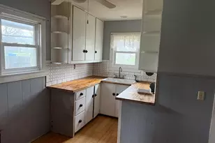 307 McKinley St, Kouts, IN 46347 - Photo 2