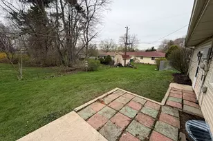 603 W 13th St, La Porte, IN 46350 - Photo 16