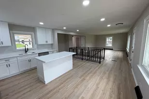 603 W 13th St, La Porte, IN 46350 - Photo 6