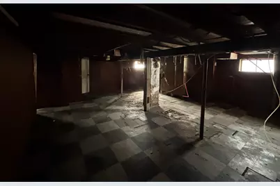 973 Williams Street, Gary, IN 46404 - Photo 10