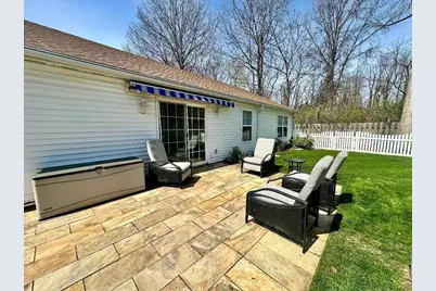 341 Brown Court, Chesterton, IN 46304 - Photo 4