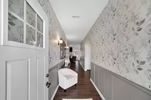 499 Cherrywood Ln, Chesterton, IN 46304 - Photo 4