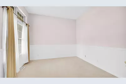 308 Carnation Street NE, Demotte, IN 46310 - Photo 4