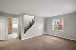 4327 Vermont Ct, Gary, IN 46409 - Photo 4