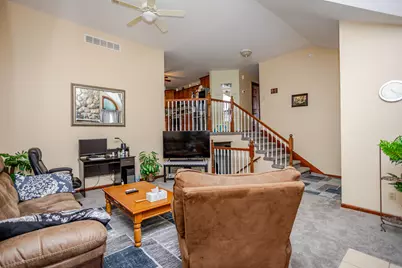 15 Vine Drive, Hebron, IN 46341 - Photo 4