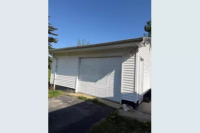 222 W Prairie Avenue W, Goodland, IN 47948 - Photo 2