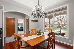 82 Scotscraig Dr, Valparaiso, IN 46385 - Photo 6