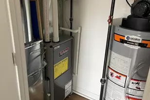 925 Paula Ct, Hobart, IN 46342 - Photo 28