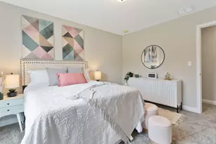 925 Paula Ct, Hobart, IN 46342 - Photo 26