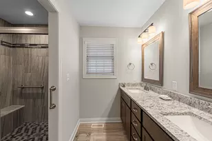 2324 Waterford Cir E, Schererville, IN 46375 - Photo 12