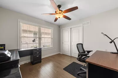 2324 Waterford Circle E, Schererville, IN 46375 - Photo 6