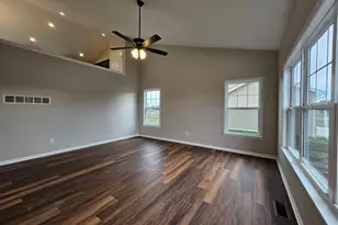 4968 Richard Dr, Lowell, IN 46356 - Photo 6