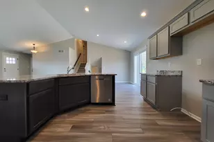 5088 Richard Dr, Lowell, IN 46356 - Photo 4