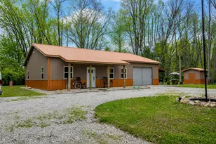 118 E Whipple Rd, Winamac, IN 46996 - Photo 1