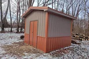 118 E Whipple Rd, Winamac, IN 46996 - Photo 18