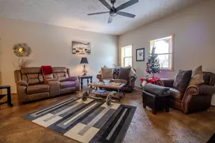 118 E Whipple Rd, Winamac, IN 46996 - Photo 2