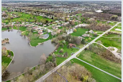 130 S 725 W, Crown Point, IN 46307 - Photo 6