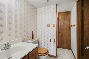 130 S 725 W, Crown Point, IN 46307 - Photo 14