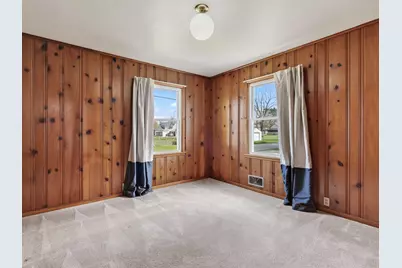 701 S Rose Avenue, Kouts, IN 46347 - Photo 10