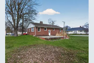 701 S Rose Avenue, Kouts, IN 46347 - Photo 2