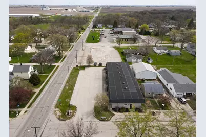 3 E Division Street, Remington, IN 47977 - Photo 10