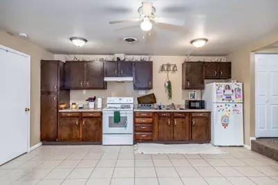 3 E Division Street, Remington, IN 47977 - Photo 28