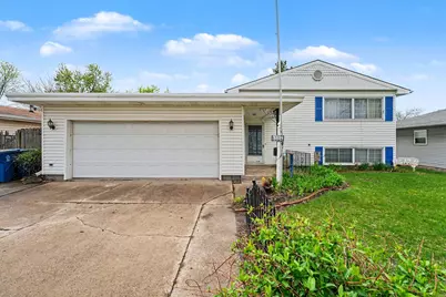 9324 Saric Drive, Highland, IN 46322 - Photo 2