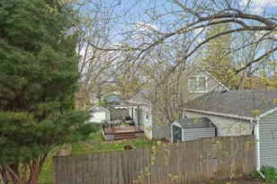 1102 W 14th St, La Porte, IN 46350 - Photo 54