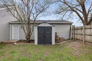 1102 W 14th St, La Porte, IN 46350 - Photo 42