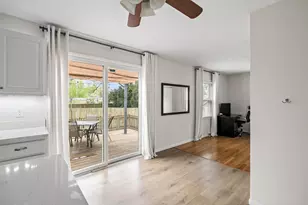 1102 W 14th St, La Porte, IN 46350 - Photo 10