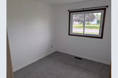 414 Salt Creek Parkway, Valparaiso, IN 46385 - Photo 14